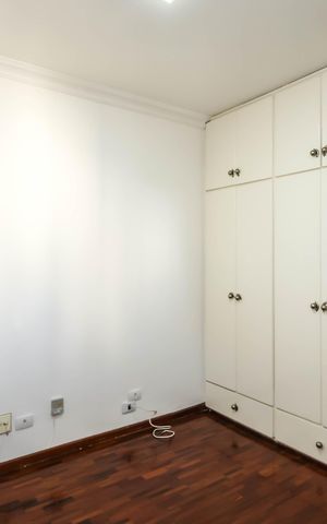 Apartamento à venda com 106m², 3 quartos e 2 vagasQuarto 3