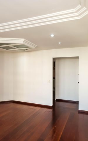 Apartamento à venda com 106m², 3 quartos e 2 vagasSala