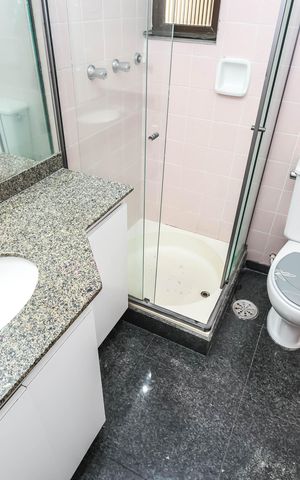 Apartamento à venda com 106m², 3 quartos e 2 vagasBanheiro Social