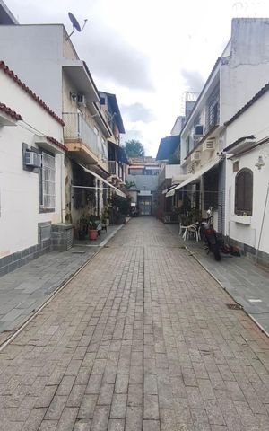 Casa de condomínio à venda com 50m², 2 quartos e 1 vaga Casa de condomínio à venda com 50m², 2 quartos e 1 vagaÁrea externa
