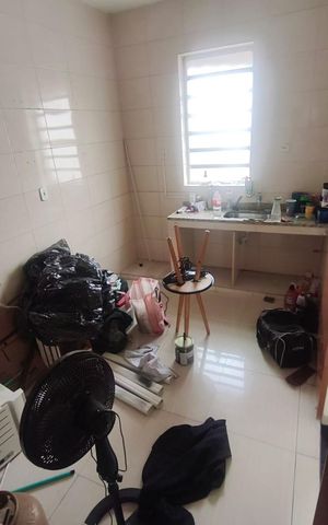 Casa de condomínio à venda com 50m², 2 quartos e 1 vaga Casa de condomínio à venda com 50m², 2 quartos e 1 vagaCozinha