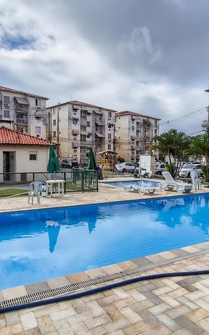 Apartamento à venda com 52m², 3 quartos e 1 vaga Apartamento à venda com 52m², 3 quartos e 1 vagaPiscinas