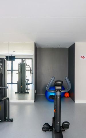 Apartamento à venda com 44m², 2 quartos e 1 vaga Apartamento à venda com 44m², 2 quartos e 1 vagaÁrea comum - Academia