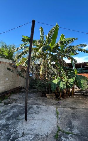 Casa à venda com 500m², 2 quartos e 1 vagaQuintal