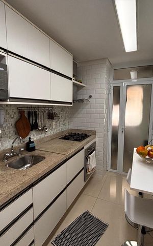 Apartamento à venda com 76m², 2 quartos e 1 vaga Apartamento à venda com 76m², 2 quartos e 1 vagaCozinha