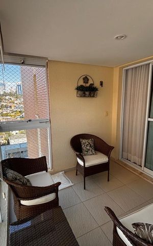 Apartamento à venda com 76m², 2 quartos e 1 vaga Apartamento à venda com 76m², 2 quartos e 1 vagaVaranda