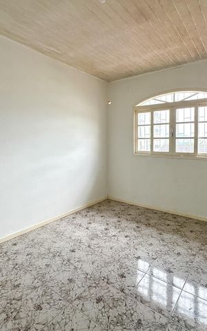Casa para alugar com 200m², 3 quartos e 2 vagasSuíte 2
