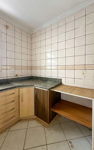 Casa para alugar com 200m², 3 quartos e 2 vagasCozinha