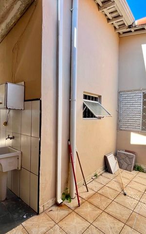 Casa para alugar com 166m², 2 quartos e 2 vagas Casa para alugar com 166m², 2 quartos e 2 vagasQuintal