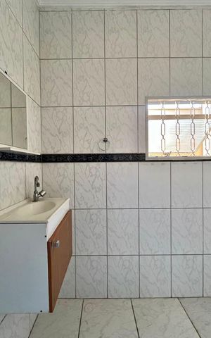 Casa para alugar com 166m², 2 quartos e 2 vagas Casa para alugar com 166m², 2 quartos e 2 vagas Banheiro
