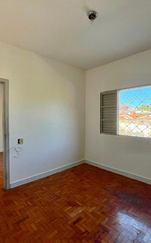 Casa para alugar com 166m², 2 quartos e 2 vagas Casa para alugar com 166m², 2 quartos e 2 vagasQuarto 1