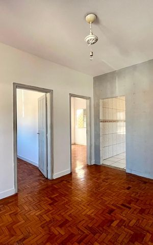 Casa para alugar com 166m², 2 quartos e 2 vagas Casa para alugar com 166m², 2 quartos e 2 vagasSala
