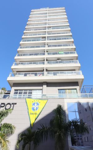 Apartamento para alugar com 123m², 3 quartos e 2 vagasFachada