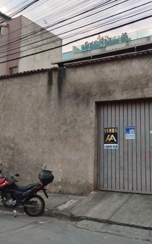 Casa para alugar com 320m², 3 quartos e 2 vagas Casa para alugar com 320m², 3 quartos e 2 vagasFachada / Plaquinha Instalada 24/07/2026 HIJV-165