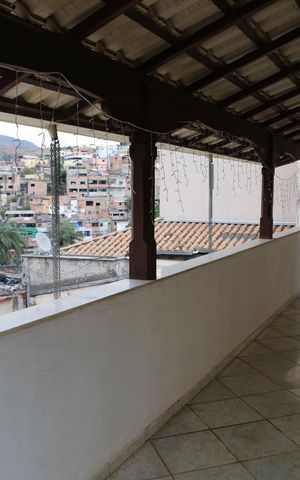 Casa para alugar com 320m², 3 quartos e 2 vagasVaranda
