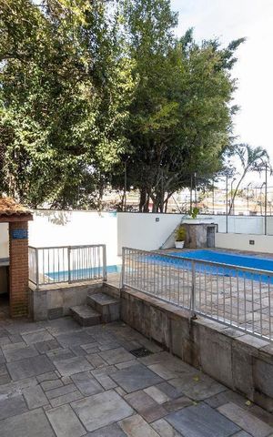 Apartamento à venda com 71m², 3 quartos e 1 vaga Apartamento à venda com 71m², 3 quartos e 1 vagaÁrea comum - Piscina