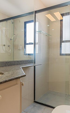 Apartamento à venda com 130m², 2 quartos e 2 vagas