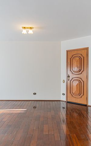 Apartamento à venda com 130m², 2 quartos e 2 vagas