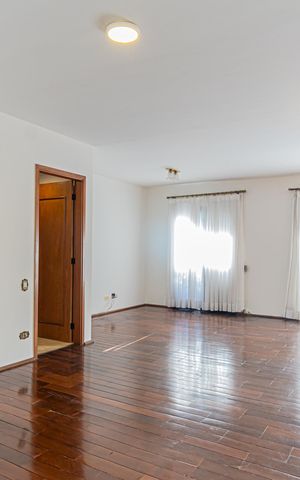 Apartamento à venda com 130m², 2 quartos e 2 vagas