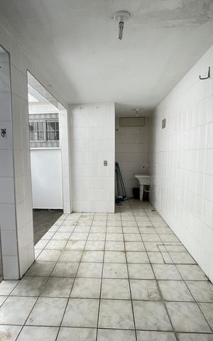 Casa à venda com 85m², 4 quartos e 5 vagasQuintal