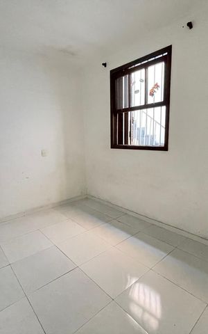 Casa à venda com 85m², 4 quartos e 5 vagasQuarto 3