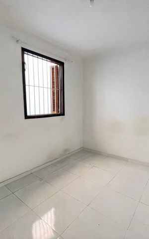 Casa à venda com 85m², 4 quartos e 5 vagasQuarto 2