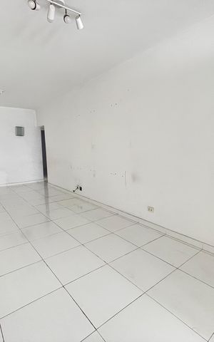 Casa à venda com 85m², 4 quartos e 5 vagasSala