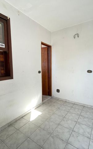Casa à venda com 85m², 4 quartos e 5 vagasQuarto 4