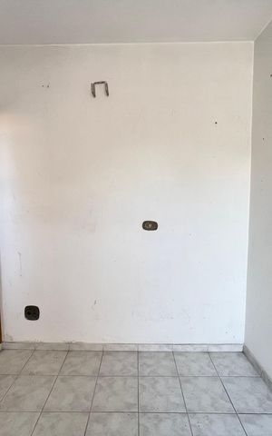 Casa à venda com 85m², 4 quartos e 5 vagasQuarto 4