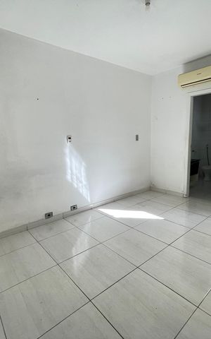 Casa à venda com 85m², 4 quartos e 5 vagasQuarto 1