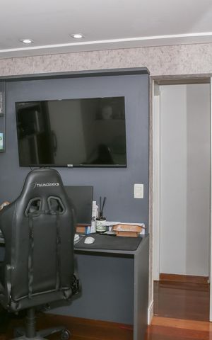 Apartamento à venda com 193m², 3 quartos e 3 vagas