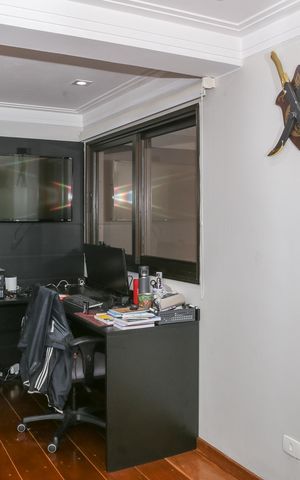 Apartamento à venda com 193m², 3 quartos e 3 vagas
