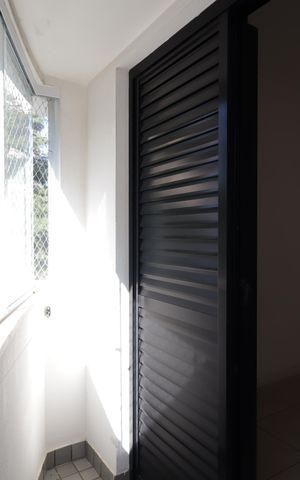Apartamento para alugar com 64m², 2 quartos e 1 vagaVaranda da suíte
