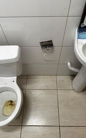 Apartamento à venda com 47m², 2 quartos e 1 vaga Apartamento à venda com 47m², 2 quartos e 1 vagaBanheiro