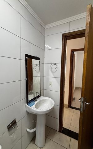 Apartamento à venda com 47m², 2 quartos e 1 vaga Apartamento à venda com 47m², 2 quartos e 1 vagaBanheiro