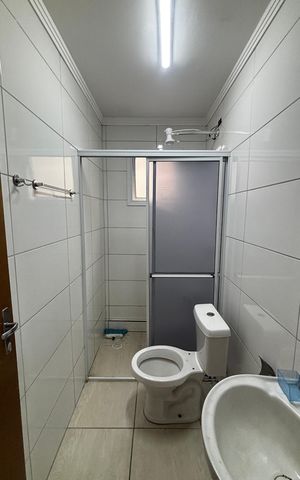 Apartamento à venda com 47m², 2 quartos e 1 vaga Apartamento à venda com 47m², 2 quartos e 1 vagaBanheiro