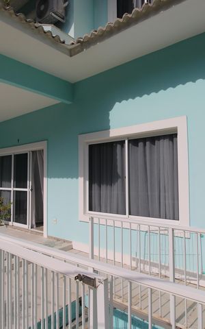 Casa de condomínio à venda com 215m², 4 quartos e 2 vagasFrente da casa