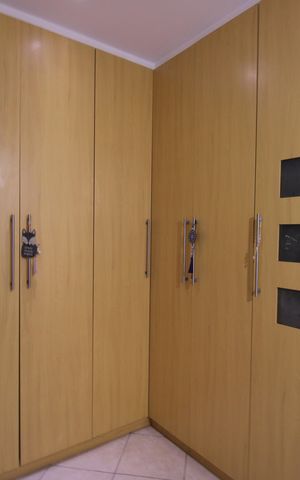 Casa de condomínio à venda com 215m², 4 quartos e 2 vagasQuarto 2