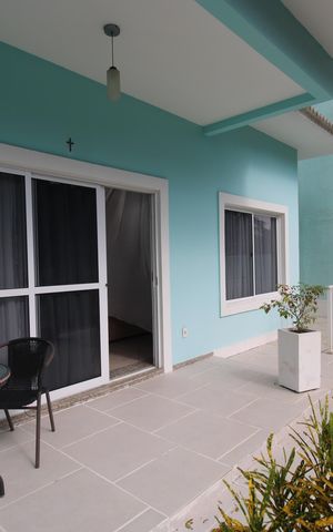 Casa de condomínio à venda com 215m², 4 quartos e 2 vagasFrente da casa