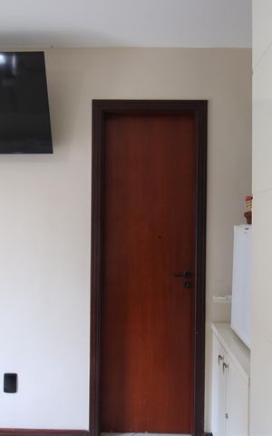 Casa de condomínio à venda com 215m², 4 quartos e 2 vagasSuíte - Closet