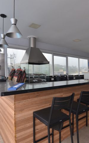 Apartamento à venda com 249m², 3 quartos e 3 vagasÁrea de Serviço
