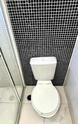 Apartamento à venda com 54m², 2 quartos e 1 vaga Apartamento à venda com 54m², 2 quartos e 1 vagaBanheiro
