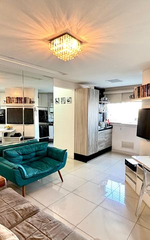Apartamento à venda com 54m², 2 quartos e 1 vaga Apartamento à venda com 54m², 2 quartos e 1 vagaSala