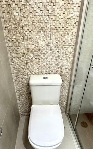 Apartamento à venda com 54m², 2 quartos e 1 vaga Apartamento à venda com 54m², 2 quartos e 1 vagaBanheiro da Suíte 1