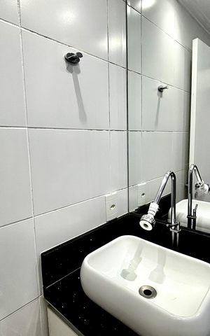 Apartamento à venda com 54m², 2 quartos e 1 vaga Apartamento à venda com 54m², 2 quartos e 1 vagaBanheiro