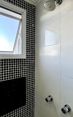 Apartamento à venda com 54m², 2 quartos e 1 vaga Apartamento à venda com 54m², 2 quartos e 1 vagaBanheiro