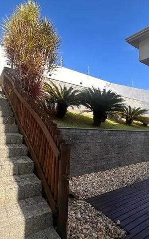 Casa para alugar com 360m², 3 quartos e 3 vagas