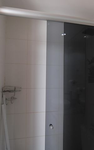 Apartamento à venda com 154m², 3 quartos e 1 vagaBanheiro canadense da suíte 2 