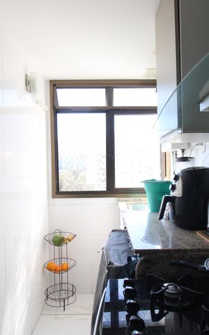 Apartamento à venda com 154m², 3 quartos e 1 vagaÁrea de serviço
