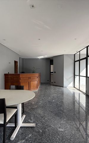 Apartamento para alugar com 210m², 3 quartos e 3 vagas Apartamento para alugar com 210m², 3 quartos e 3 vagasÁrea Comum - Salão de Festas